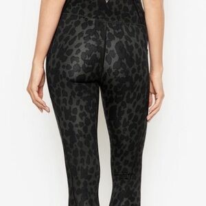 VS Leopard Print Leggings